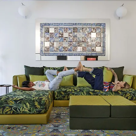 Cais Urban Lodge-2